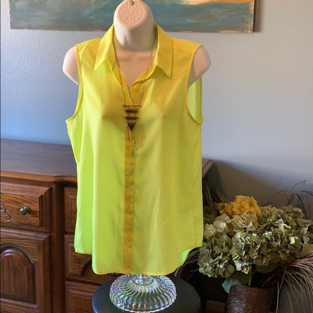 Express sleeveless top